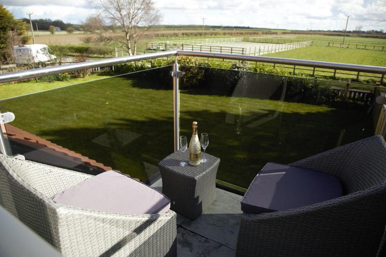 Southview Farm Villa Halsham Екстериор снимка